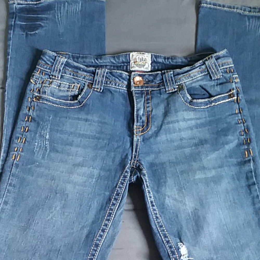 Free Style distressed boot cut jeans